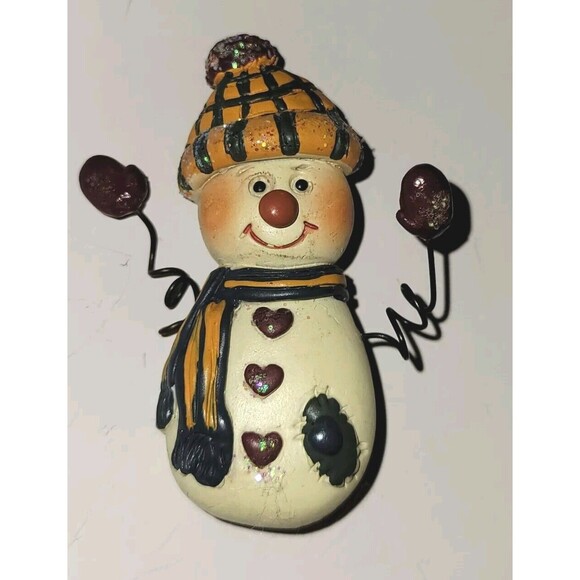 VTG Country Snowman Christmas Brooch Pin Metal Spring Wire Arms Clay Look - Picture 7 of 8